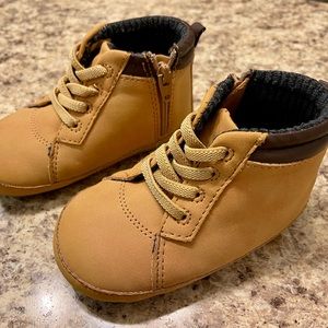 Robeez Ro + Me shoes